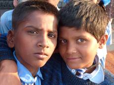 Indiische Jungen