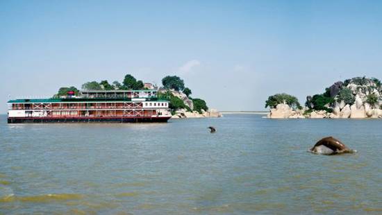 Auf Indiens Heiligen Wassern von Kalkutta nach Delhi